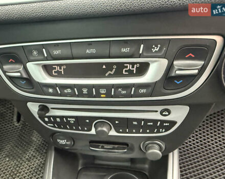 Синій Рено Меган, об'ємом двигуна 1.9 л та пробігом 220 тис. км за 6500 $, фото 28 на Automoto.ua