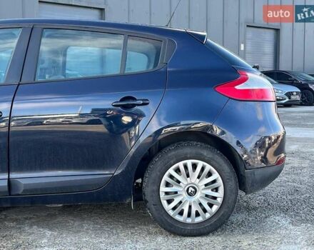 Рено Меган 2009 у Львові на Automoto.ua Синій Рено Меган, об'ємом двигуна 1.5 л та пробігом 244 тис. км за 5940 $, фото 4 на Automoto.ua