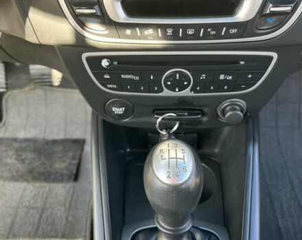 Синий Рено Меган, объемом двигателя 1.6 л и пробегом 186 тыс. км за 6750 $, фото 28 на Automoto.ua