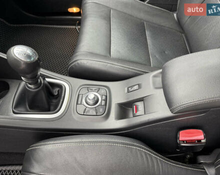 Синій Рено Меган, об'ємом двигуна 1.9 л та пробігом 220 тис. км за 6500 $, фото 16 на Automoto.ua