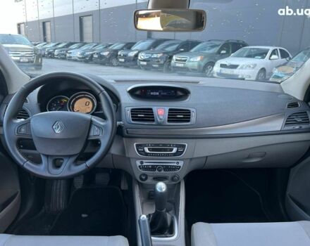Рено Меган 2009 у Львові на Automoto.ua Синій Рено Меган, об'ємом двигуна 1.5 л та пробігом 244 тис. км за 5940 $, фото 37 на Automoto.ua