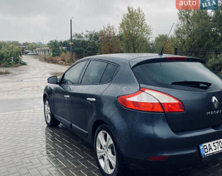 Рено Меган 2009 в Кропивницком (Кировограде) на Automoto.ua Синий Рено Меган, объемом двигателя 1.46 л и пробегом 230 тыс. км за 6500 $, фото 3 на Automoto.ua