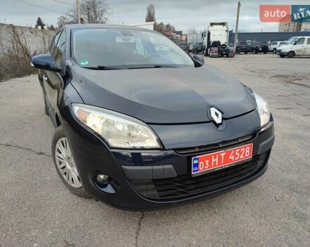 Синий Рено Меган, объемом двигателя 1.6 л и пробегом 203 тыс. км за 6700 $, фото 4 на Automoto.ua