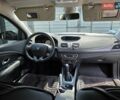 Синий Рено Меган, объемом двигателя 1.6 л и пробегом 175 тыс. км за 7800 $, фото 13 на Automoto.ua
