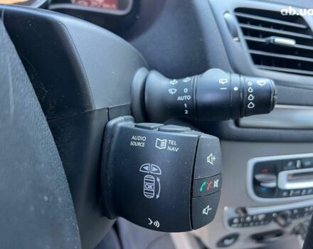 Рено Меган 2009 у Львові на Automoto.ua Синій Рено Меган, об'ємом двигуна 1.5 л та пробігом 244 тис. км за 5940 $, фото 23 на Automoto.ua