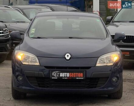 Рено Меган 2009 у Харкові на Automoto.ua Синій Рено Меган, об'ємом двигуна 1.6 л та пробігом 239 тис. км за 7200 $, фото 3 на Automoto.ua