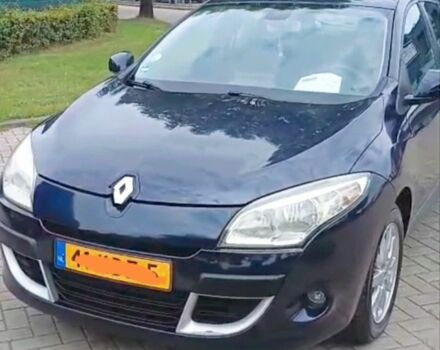 Рено Меган 2009 в Талалаевки на Automoto.ua Синий Рено Меган, объемом двигателя 0 л и пробегом 220 тыс. км за 7100 $, фото 2 на Automoto.ua