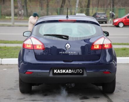 Синий Рено Меган, объемом двигателя 1.6 л и пробегом 239 тыс. км за 6900 $, фото 4 на Automoto.ua