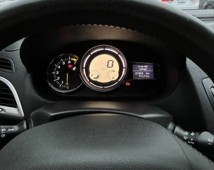 Синий Рено Меган, объемом двигателя 1.6 л и пробегом 252 тыс. км за 5999 $, фото 5 на Automoto.ua