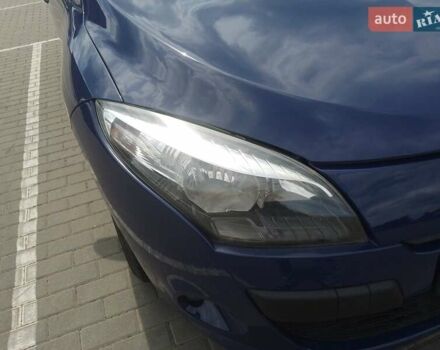 Синий Рено Меган, объемом двигателя 1.5 л и пробегом 209 тыс. км за 6100 $, фото 10 на Automoto.ua
