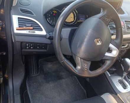 Синий Рено Меган, объемом двигателя 0 л и пробегом 320 тыс. км за 7000 $, фото 4 на Automoto.ua
