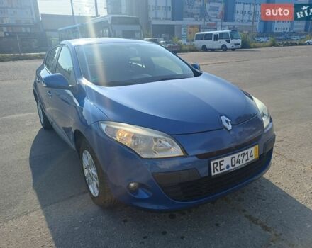 Синій Рено Меган, об'ємом двигуна 1.6 л та пробігом 237 тис. км за 7200 $, фото 6 на Automoto.ua