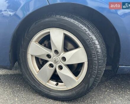 Синий Рено Меган, объемом двигателя 1.6 л и пробегом 298 тыс. км за 6990 $, фото 12 на Automoto.ua