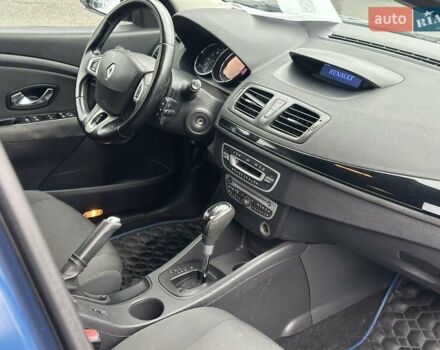 Синий Рено Меган, объемом двигателя 1.6 л и пробегом 298 тыс. км за 6990 $, фото 25 на Automoto.ua