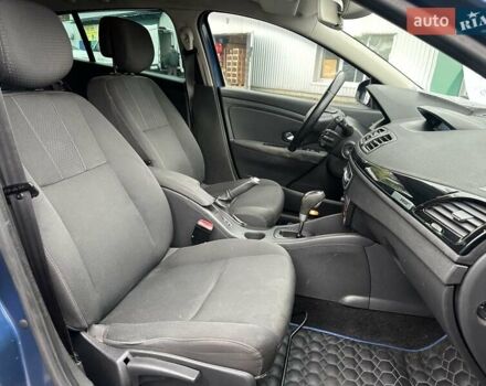 Синий Рено Меган, объемом двигателя 1.6 л и пробегом 298 тыс. км за 6990 $, фото 26 на Automoto.ua