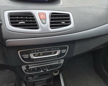 Синий Рено Меган, объемом двигателя 2 л и пробегом 231 тыс. км за 5800 $, фото 26 на Automoto.ua