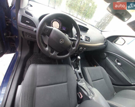 Синій Рено Меган, об'ємом двигуна 1.5 л та пробігом 211 тис. км за 5550 $, фото 6 на Automoto.ua