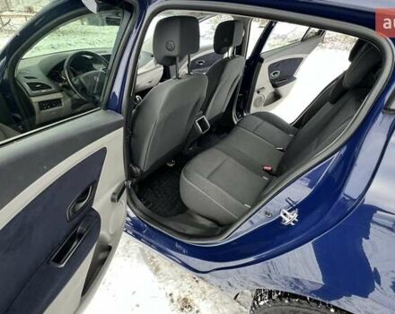 Синій Рено Меган, об'ємом двигуна 1.6 л та пробігом 214 тис. км за 6800 $, фото 15 на Automoto.ua