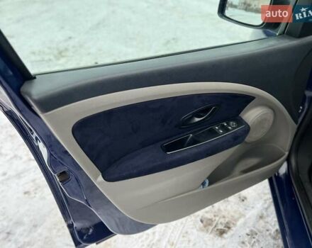 Синій Рено Меган, об'ємом двигуна 1.6 л та пробігом 214 тис. км за 6800 $, фото 13 на Automoto.ua