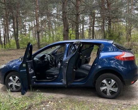 Синий Рено Меган, объемом двигателя 1.6 л и пробегом 298 тыс. км за 6000 $, фото 12 на Automoto.ua