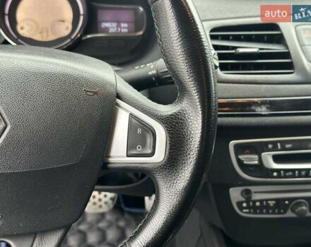 Синий Рено Меган, объемом двигателя 1.6 л и пробегом 298 тыс. км за 6990 $, фото 19 на Automoto.ua