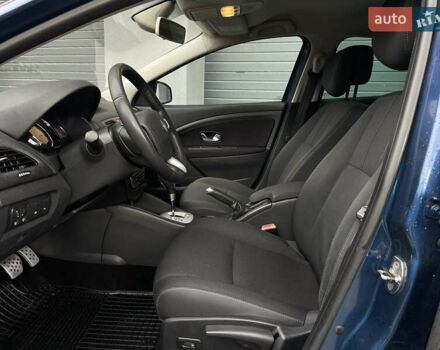 Синий Рено Меган, объемом двигателя 1.6 л и пробегом 196 тыс. км за 7300 $, фото 24 на Automoto.ua