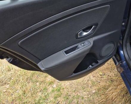 Синий Рено Меган, объемом двигателя 2 л и пробегом 231 тыс. км за 5800 $, фото 21 на Automoto.ua