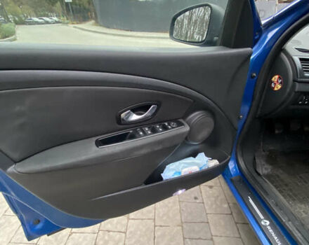 Синий Рено Меган, объемом двигателя 1.5 л и пробегом 255 тыс. км за 5999 $, фото 14 на Automoto.ua