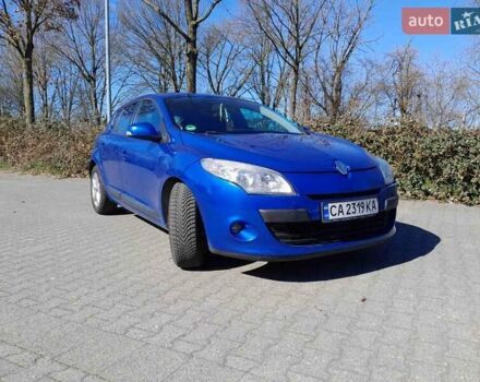 Синий Рено Меган, объемом двигателя 1.5 л и пробегом 204 тыс. км за 6300 $, фото 5 на Automoto.ua
