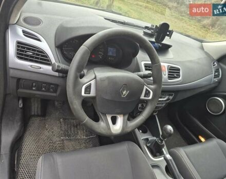 Синий Рено Меган, объемом двигателя 2 л и пробегом 231 тыс. км за 5800 $, фото 28 на Automoto.ua