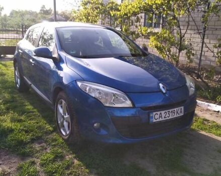Синий Рено Меган, объемом двигателя 1.5 л и пробегом 204 тыс. км за 6300 $, фото 2 на Automoto.ua