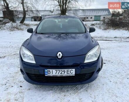 Синій Рено Меган, об'ємом двигуна 1.6 л та пробігом 214 тис. км за 6800 $, фото 1 на Automoto.ua
