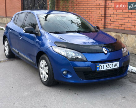 Рено Меган 2012 в Львове на Automoto.ua Синий Рено Меган, объемом двигателя 1.5 л и пробегом 300 тыс. км за 5250 $, фото 4 на Automoto.ua