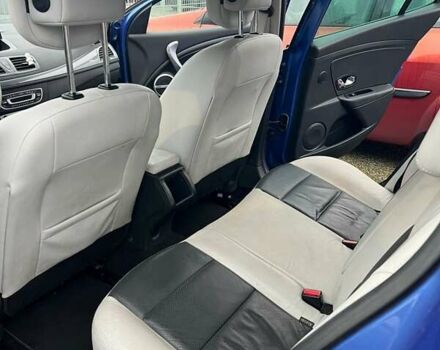 Синий Рено Меган, объемом двигателя 1.5 л и пробегом 210 тыс. км за 7950 $, фото 5 на Automoto.ua