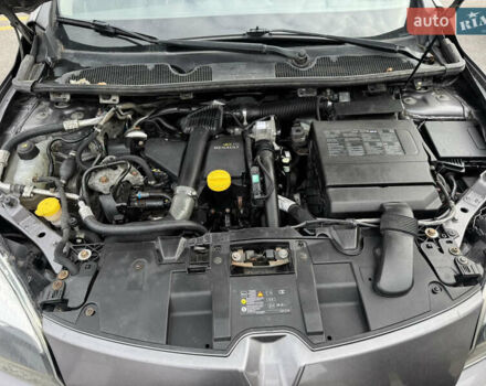 Рено Меган 2012 в Ровно на Automoto.ua Синий Рено Меган, объемом двигателя 1.5 л и пробегом 236 тыс. км за 5493 $, фото 9 на Automoto.ua