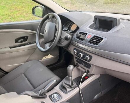 Синий Рено Меган, объемом двигателя 1.6 л и пробегом 197 тыс. км за 5900 $, фото 7 на Automoto.ua