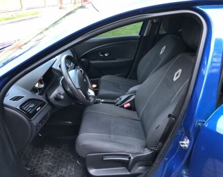 Синій Рено Меган, об'ємом двигуна 1.5 л та пробігом 300 тис. км за 5300 $, фото 17 на Automoto.ua