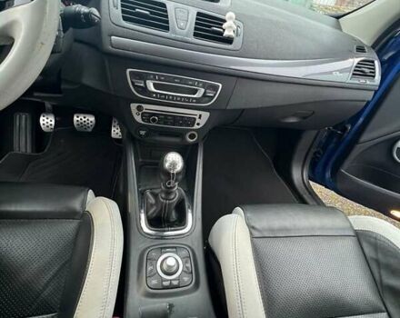 Синий Рено Меган, объемом двигателя 1.5 л и пробегом 210 тыс. км за 7950 $, фото 3 на Automoto.ua