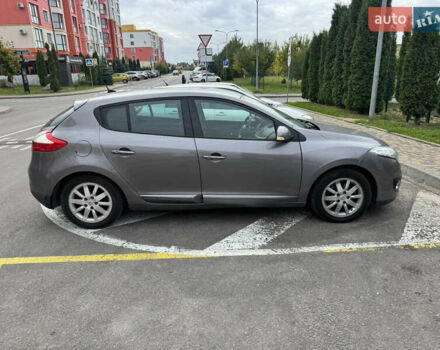 Рено Меган 2012 в Ровно на Automoto.ua Синий Рено Меган, объемом двигателя 1.5 л и пробегом 236 тыс. км за 5493 $, фото 3 на Automoto.ua