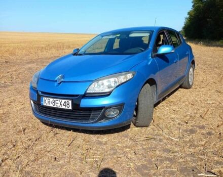 Рено Меган 2012 в Теребовле на Automoto.ua Синий Рено Меган, объемом двигателя 0 л и пробегом 190 тыс. км за 2500 $, фото 7 на Automoto.ua