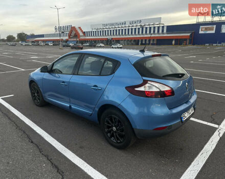 Синий Рено Меган, объемом двигателя 1.46 л и пробегом 156 тыс. км за 8750 $, фото 4 на Automoto.ua