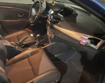 Синій Рено Меган, об'ємом двигуна 1.5 л та пробігом 275 тис. км за 8000 $, фото 8 на Automoto.ua