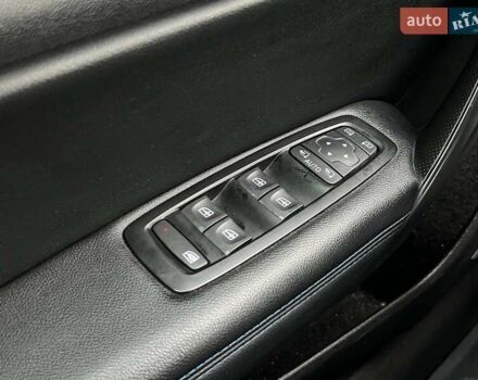 Синій Рено Меган, об'ємом двигуна 1.62 л та пробігом 135 тис. км за 18990 $, фото 14 на Automoto.ua