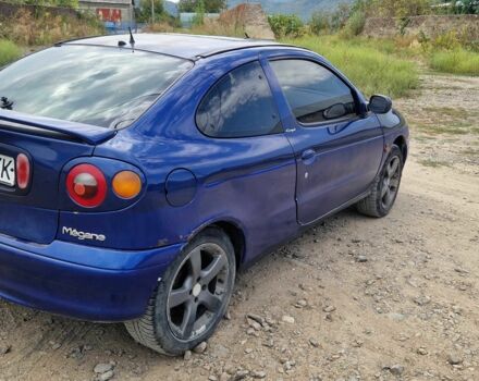 Синий Рено Меган, объемом двигателя 1.6 л и пробегом 50 тыс. км за 950 $, фото 4 на Automoto.ua