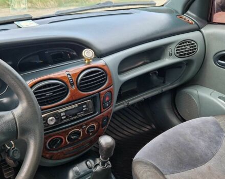 Синий Рено Меган, объемом двигателя 1.6 л и пробегом 50 тыс. км за 950 $, фото 1 на Automoto.ua