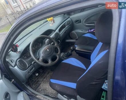 Синій Рено Меган, об'ємом двигуна 2 л та пробігом 280 тис. км за 1750 $, фото 7 на Automoto.ua