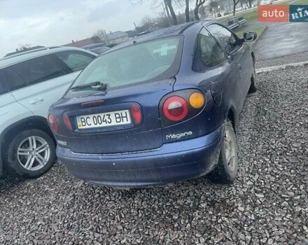 Синій Рено Меган, об'ємом двигуна 2 л та пробігом 280 тис. км за 1750 $, фото 9 на Automoto.ua