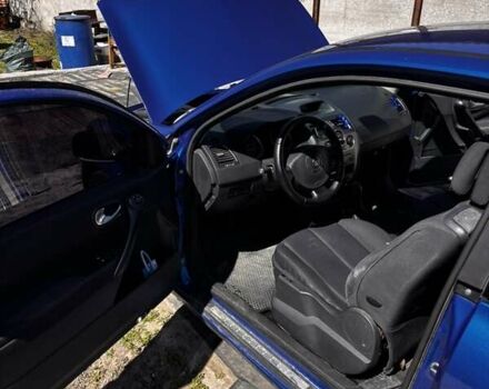 Синий Рено Меган, объемом двигателя 1.6 л и пробегом 270 тыс. км за 3800 $, фото 2 на Automoto.ua