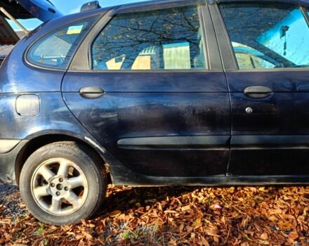 Синий Рено Меган, объемом двигателя 0 л и пробегом 298 тыс. км за 3400 $, фото 6 на Automoto.ua