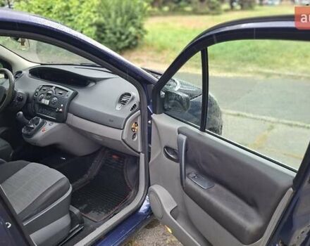 Синій Рено Меган, об'ємом двигуна 1.6 л та пробігом 260 тис. км за 4800 $, фото 6 на Automoto.ua